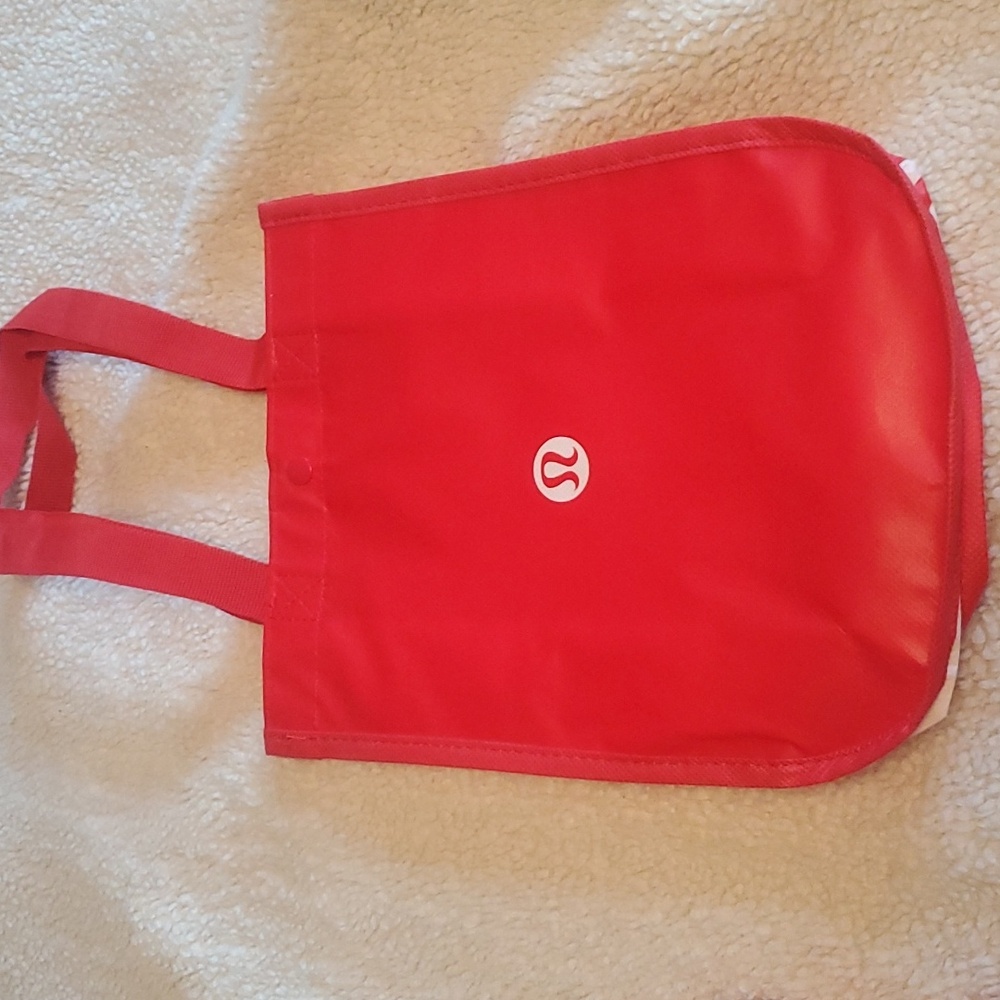 Free! Lululemon shopping bag